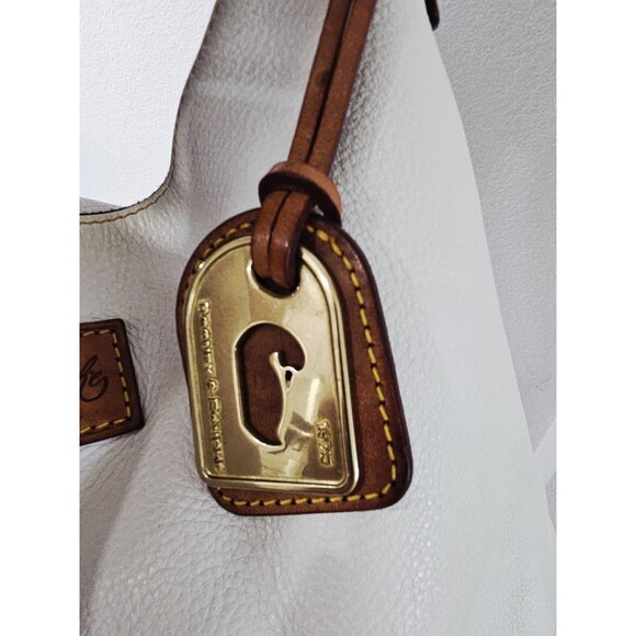 * SOLD * Dooney & Bourke Bag - Picture 6 of 14